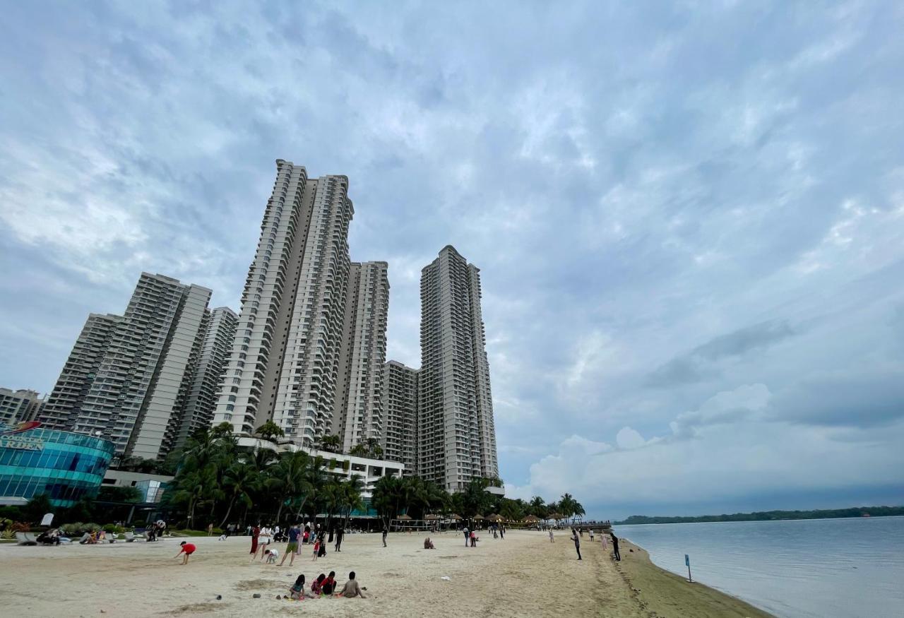 Danga Bay - 2br Timber Lounge - Dryer - Netflix Apartment *