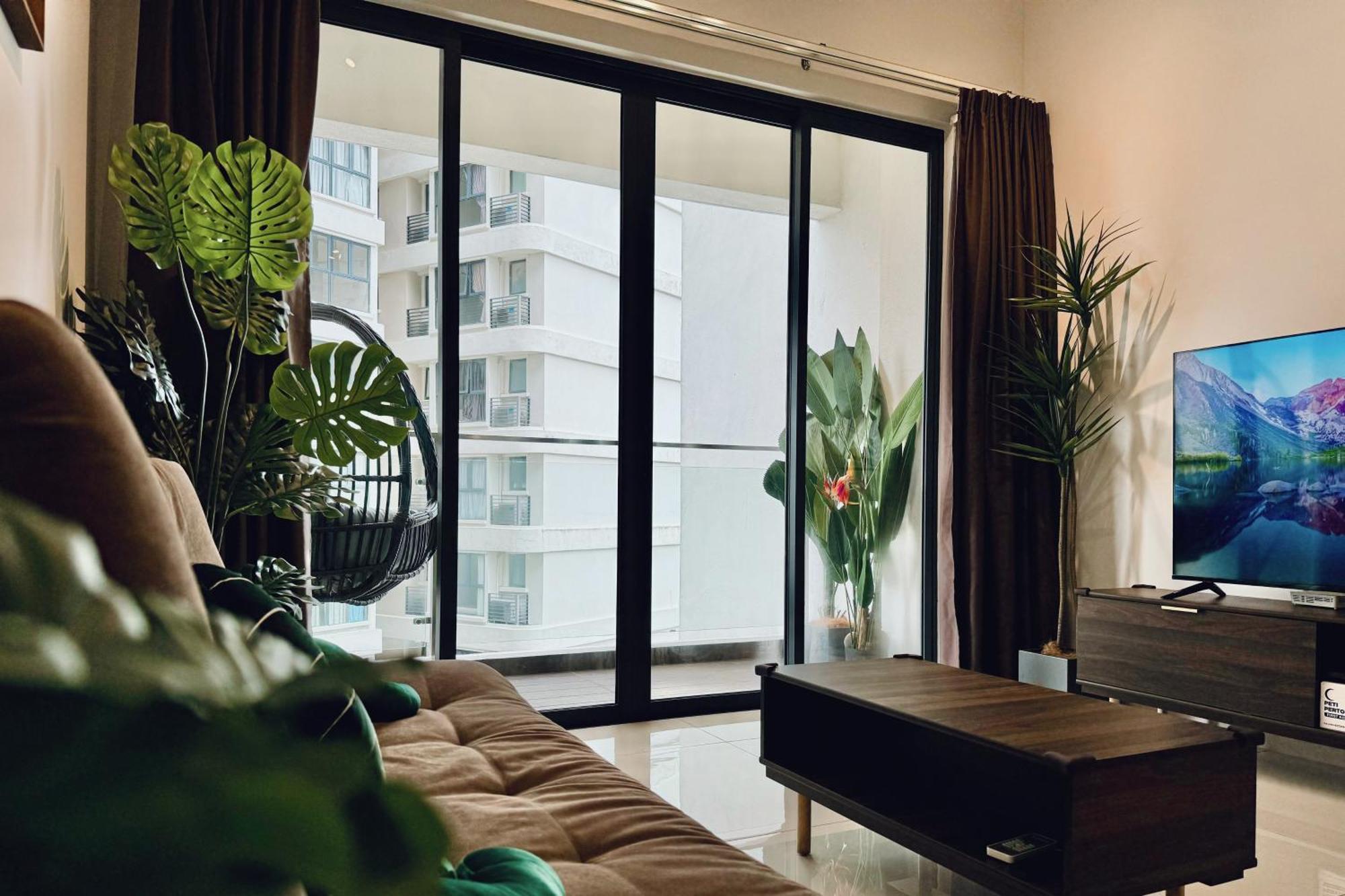 Apartment Danga Bay - 2br Timber Lounge - Dryer - Netflix Johor Bahru