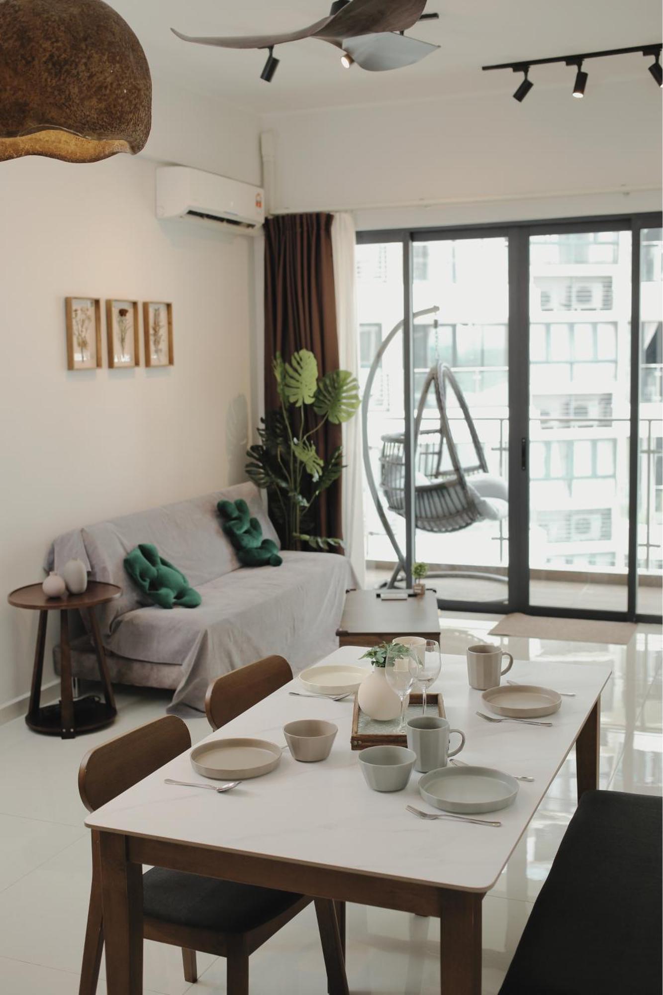 Danga Bay - 2br Timber Lounge - Dryer - Netflix Johor Bahru